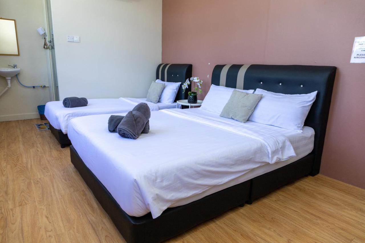 Familia Motel Kangar Kültér fotó